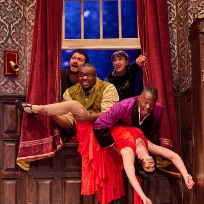 The Play That Goes Wrong Gallery Image